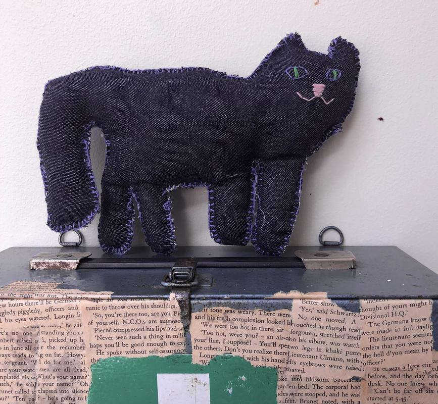 textile cat 2