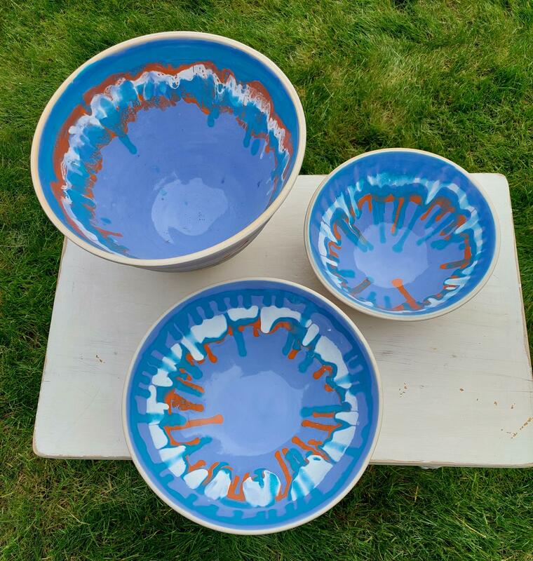 Colours of sea and sand in these stoneware bowls. I love contrasting my glazes together.