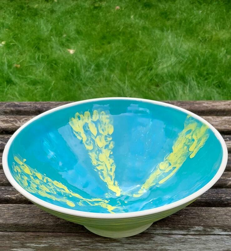 Large oven proof statement bowl  practical to use and stunning to leave on display