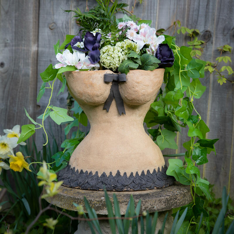 Mixed clay bustier planter