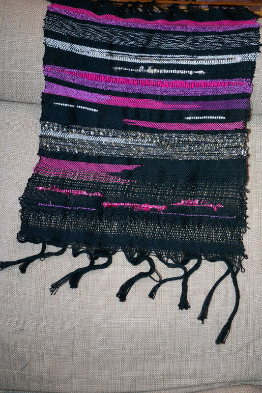 sauri weaving