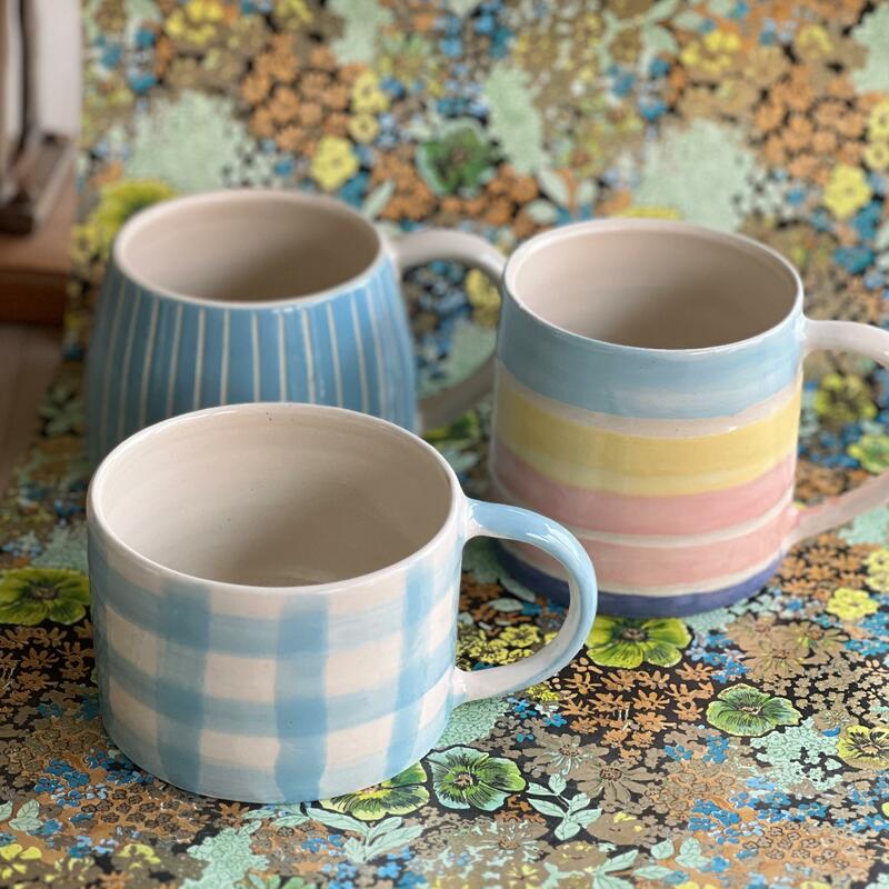 Blue pink yellow strip & check mugs 