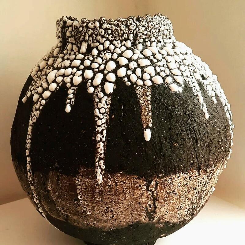 Black Clay moon Jar
