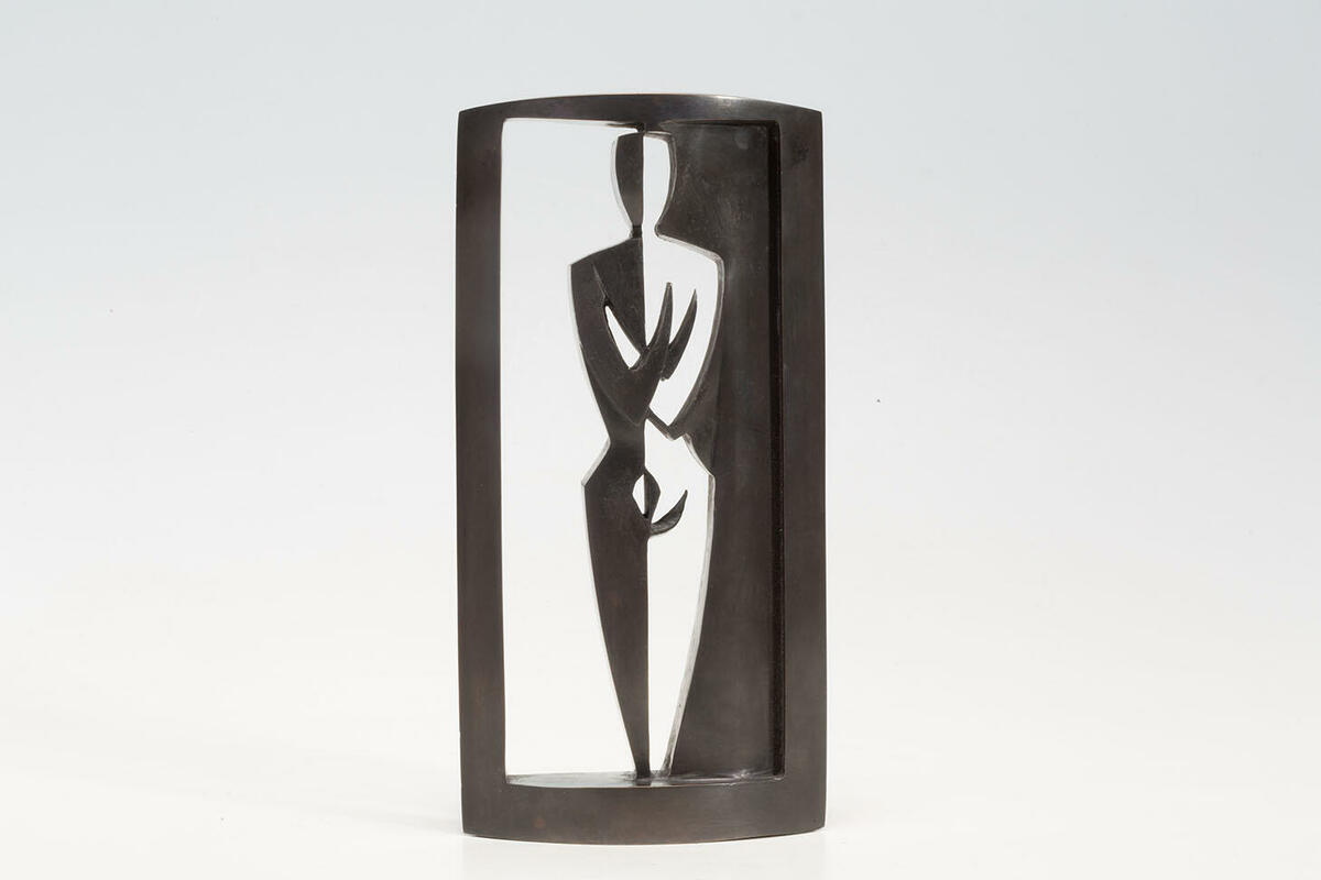 "Black and White", as you are. Bronze, 25 x 11 x 6 cm