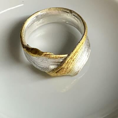 Beeswax jewellery-Mitsuro Hikime Ring, Sterling Silver and 24k Gold