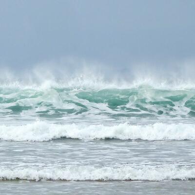 Offshore wind and waves, Broad Haven