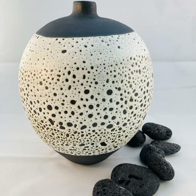 Vase, Bronwen Coussens, Watcome Rd Group