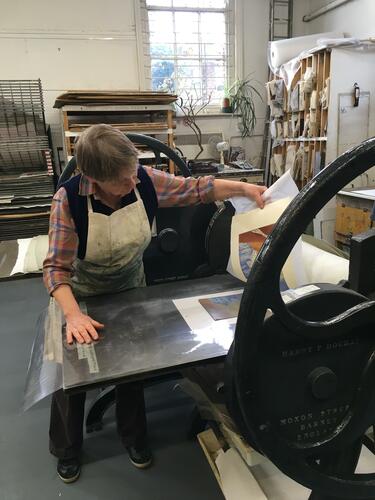 Printing at the Oxford Printmakers' workshop