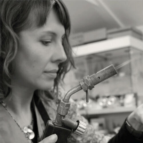 Kate Wilkinson Jewellery at work
