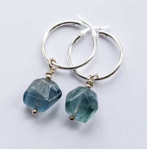 Silver hoops with fluorite