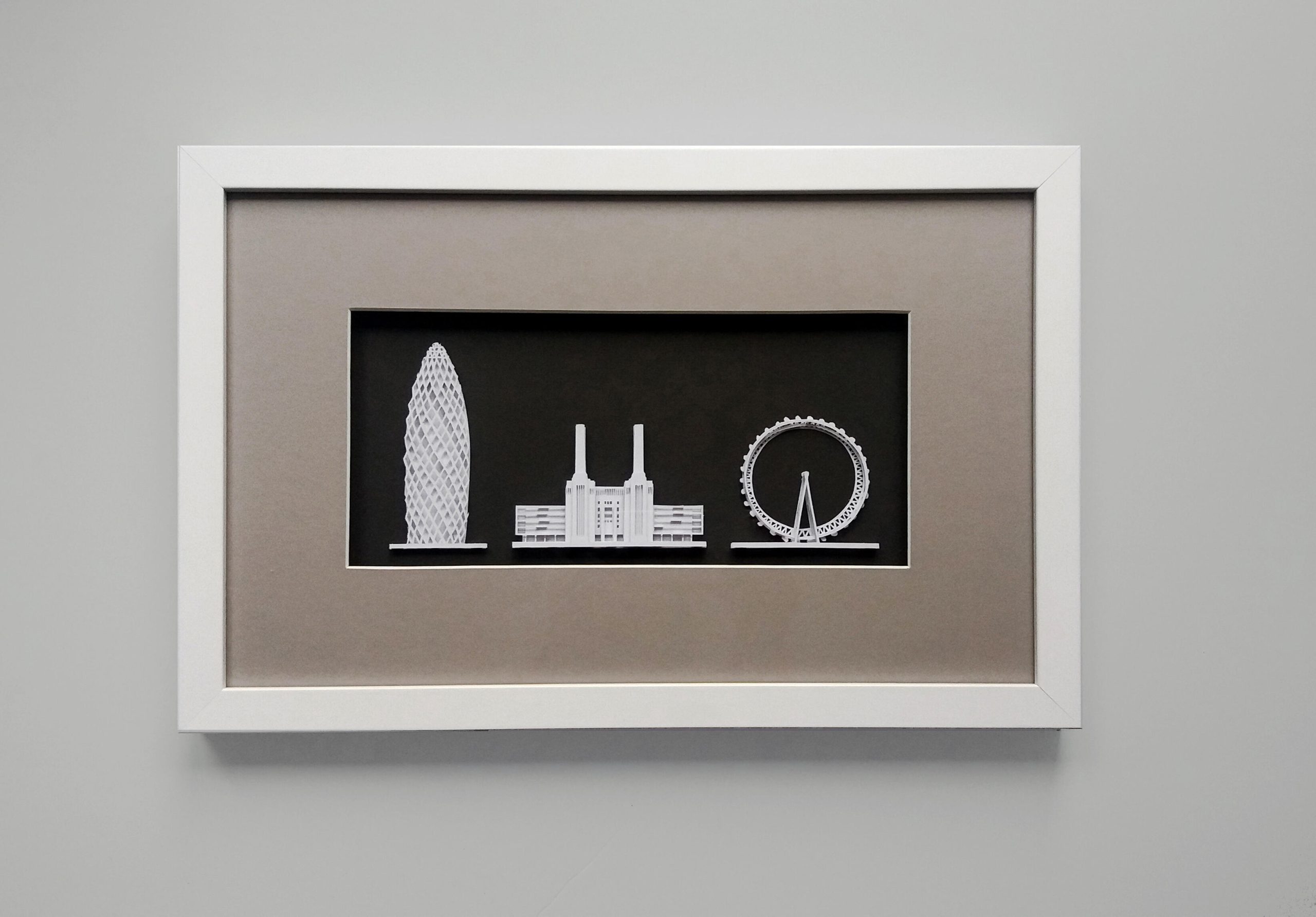 Kate Hipkiss OAS, OCG: Miniscape, handcut layered paper