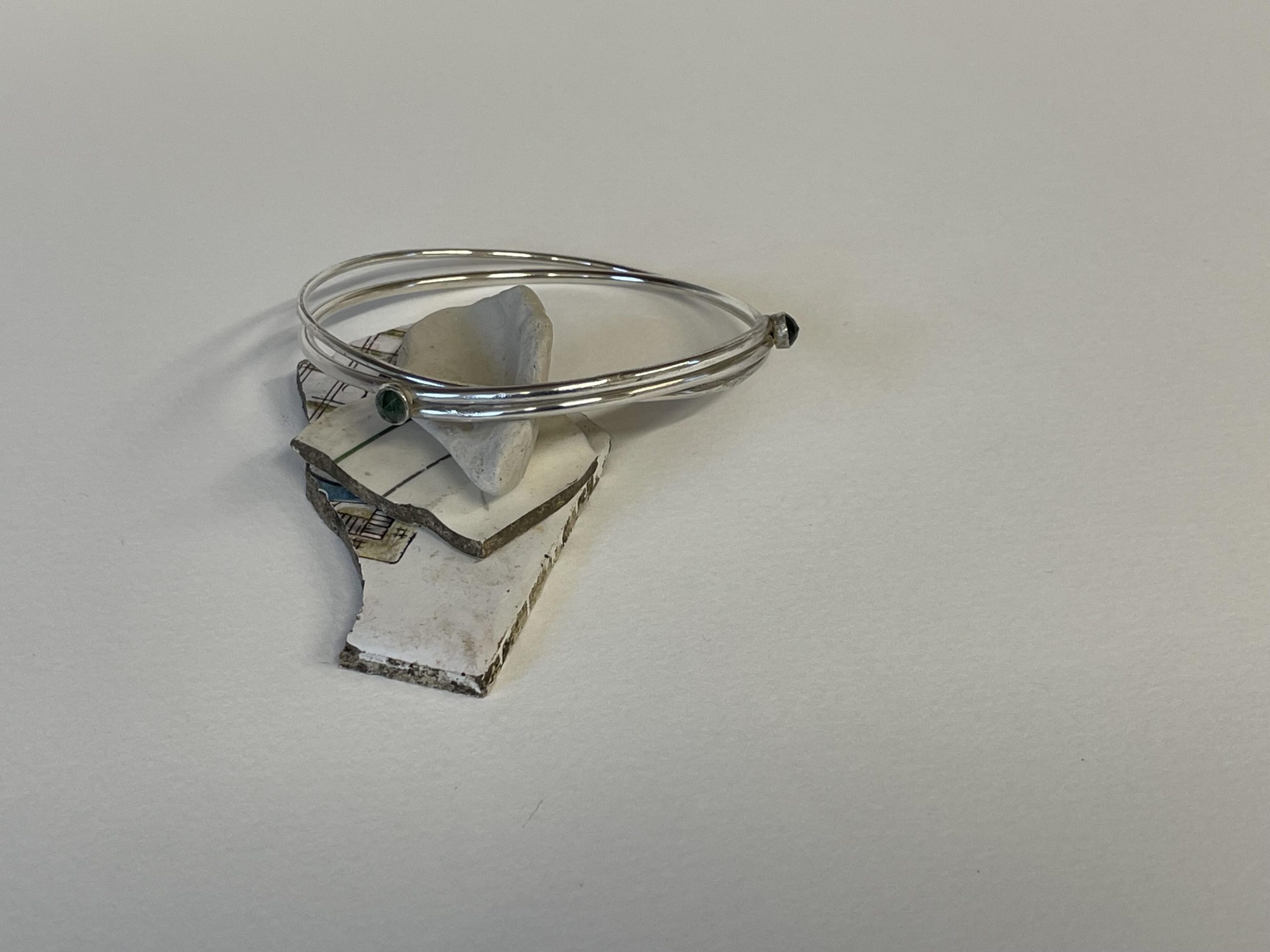 Jane Griffiths: Sterling silver bangle set with moss agate