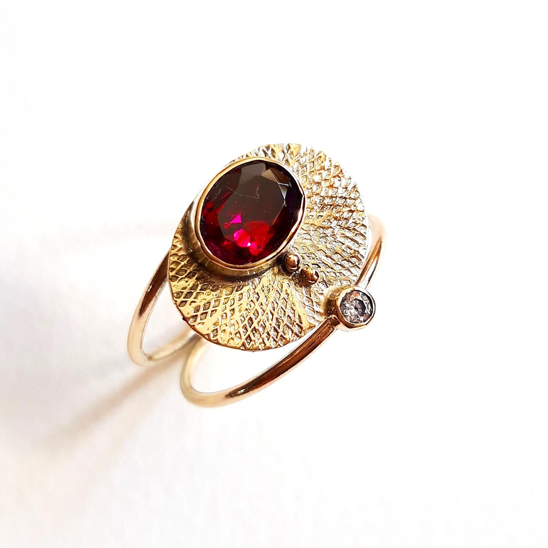 Chloe Romanos WOA: 'Mycenae' Ring, 9ct gold, garnet, diamond, Chloe Romanos
