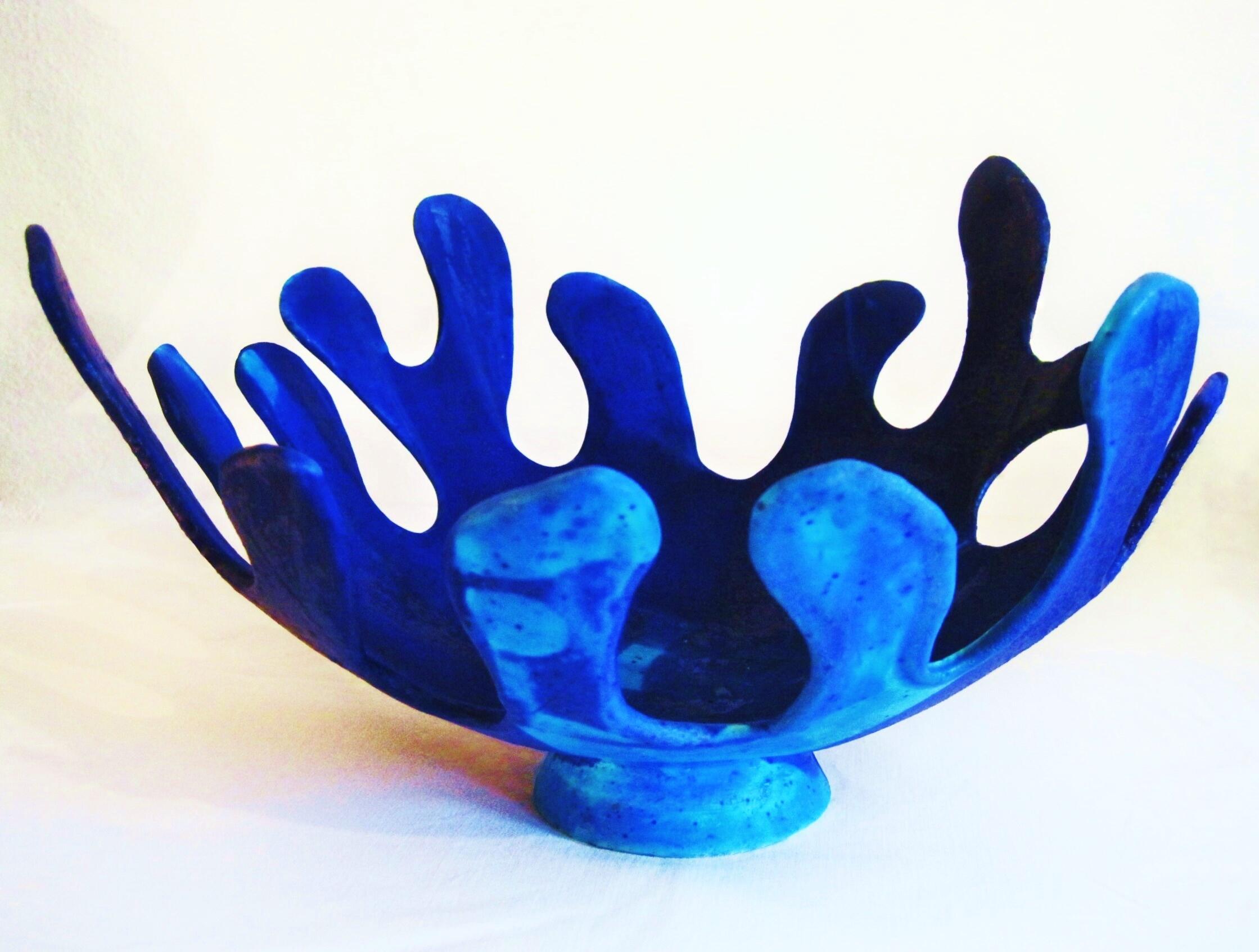 Hannelore Meinhold-Morgan OCG: Amoeba Dish HMM