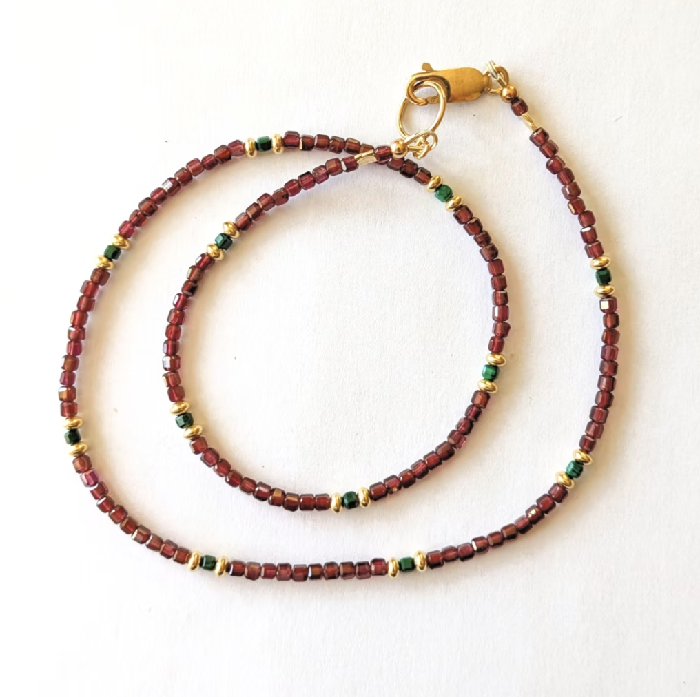 Jane Hainsworth: Garnet, malachite necklace with gold filled beads and clasp