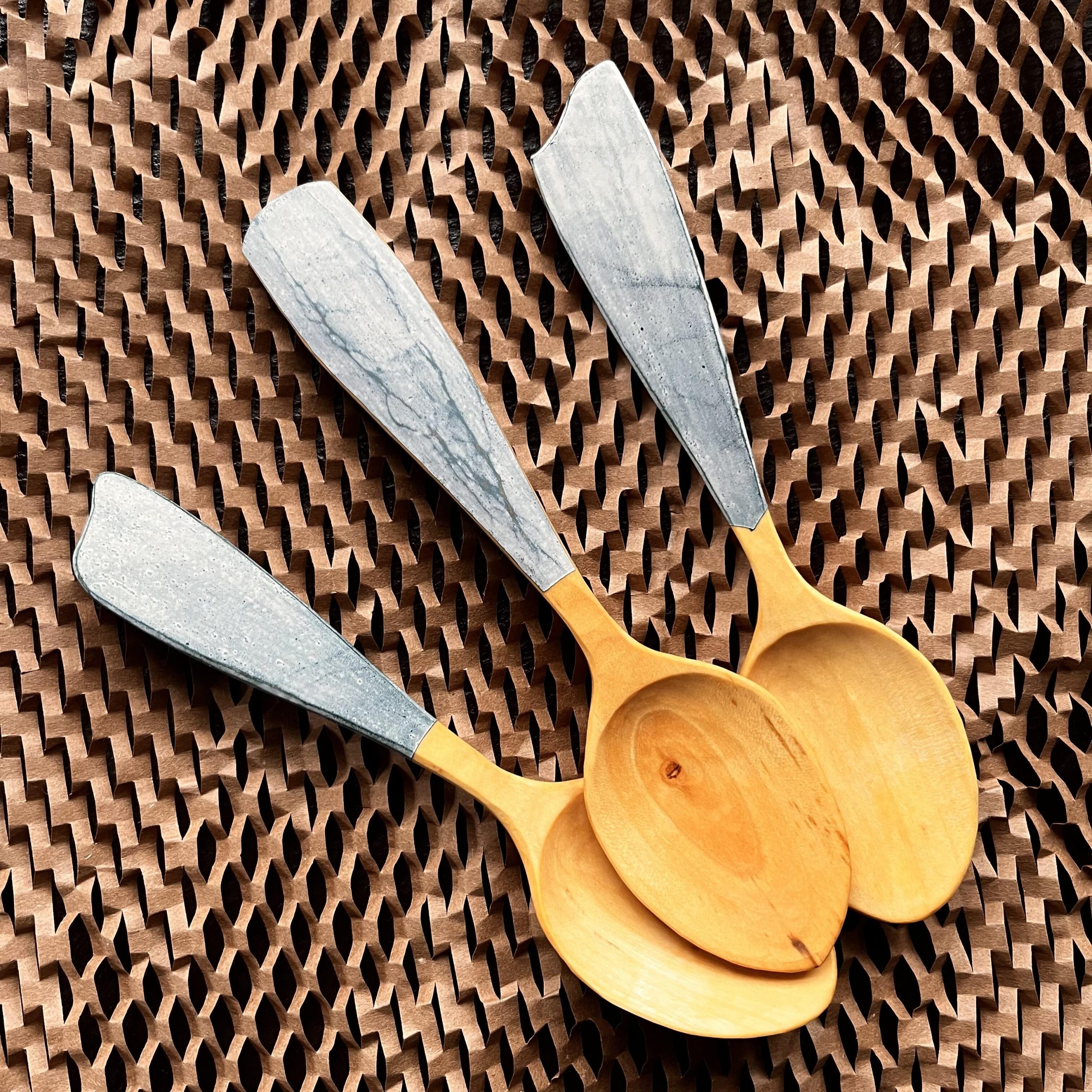 Martin Damen: Eating Spoons with Painted Handles.