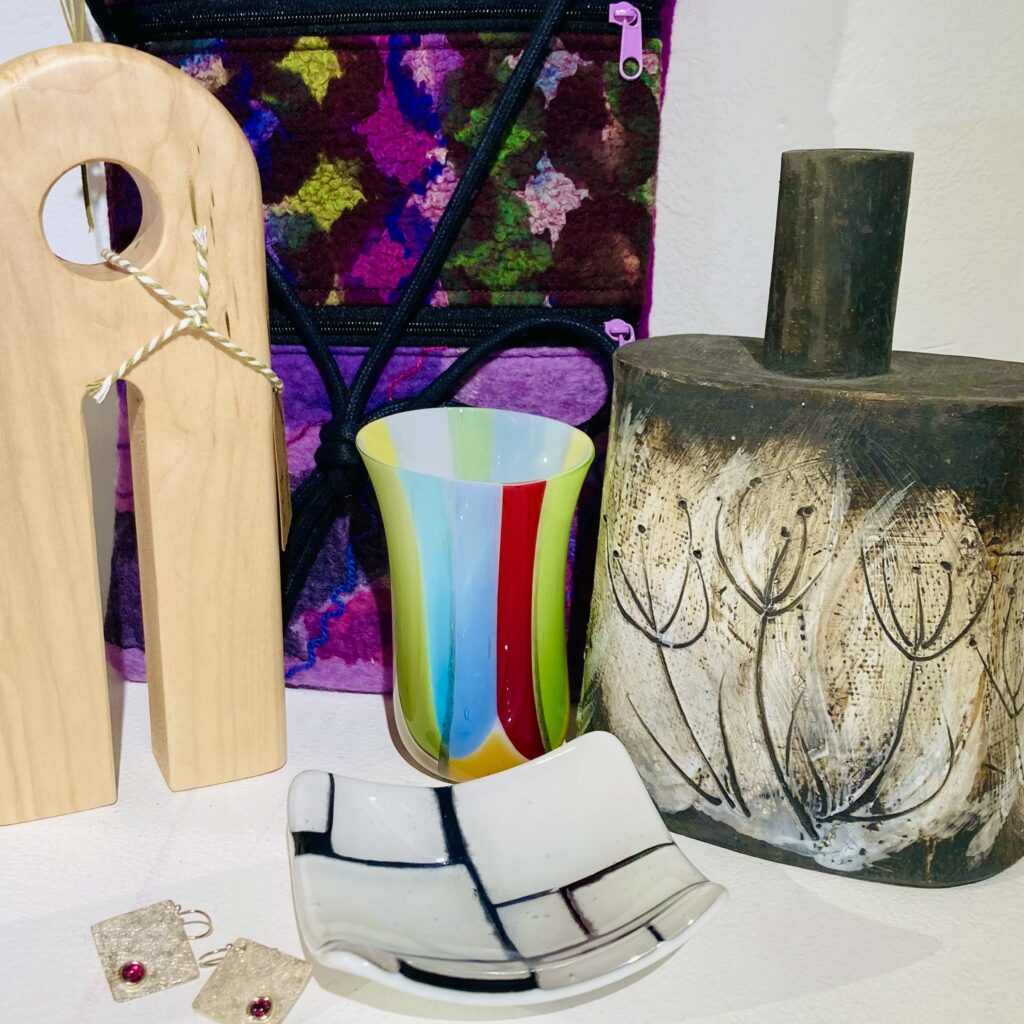 Beautiful and highly skilled traditional crafts linked with innovative design in ceramics, glass, jewellery, textiles, wood and paper from the OCG.