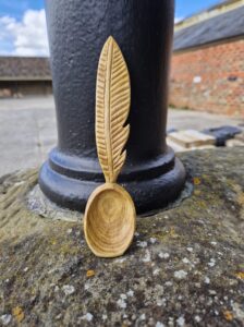 Robert Thorpe: Feather spoon