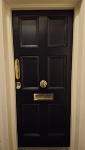 Slawomir Rudyk OAS, OCG, SOA: London door