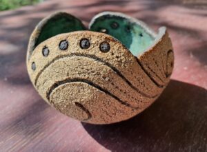 Karen Vogt: Seaside wobble pot
