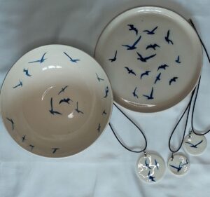 Alison Holmans: Design motiff birds in flights