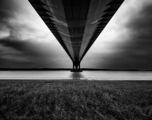 Stuart Feurtado: Monochrome image under the Humber Bridge