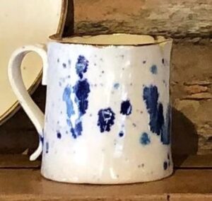Bridget Hemmings: Splatter Mug, porcelain with gold lustre finish