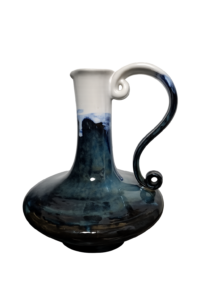 Haleh Walton: Hand made ceramic jar