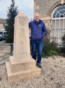 David Williams OAS, WOA: The Bampton Obelisk; Sculptor David Williams