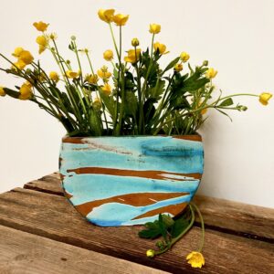 Sally Dorrity WOA: round vase, stoneware clay, dry blue glaze