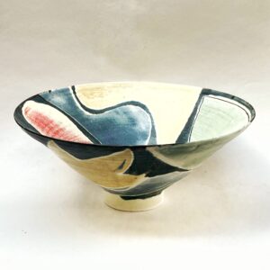 Gilly Whittington: wide bowl in porcelain with abstract design in coloured glazes