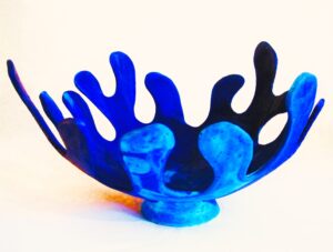 Hannelore Meinhold-Morgan OCG: Large Blue Tentacled Dish HMM