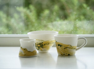 Laura Murphy: Marbled Hedgerow Oilseed translucent porcelain vessels